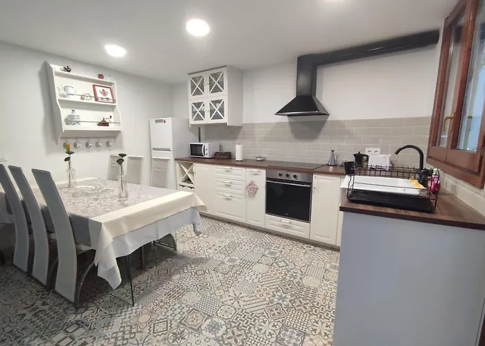 Semesterbostad La Gineta *